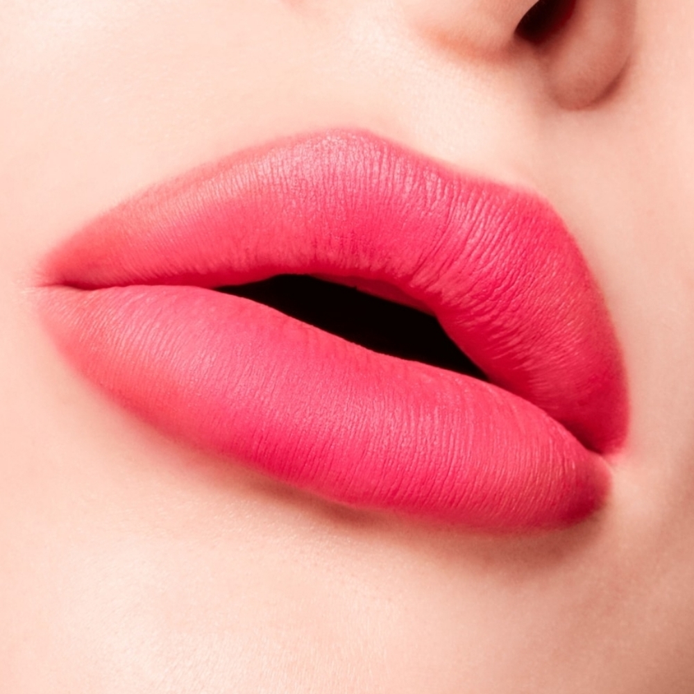 M.A.C lipstick - Picture 5 of 16
